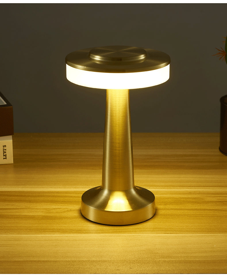 Lampe de table de charge tactile Led Lampe créative Lampe champignon Capteur tactile rechargeable sans fil Lampes de table sans fil en métal et en aluminium