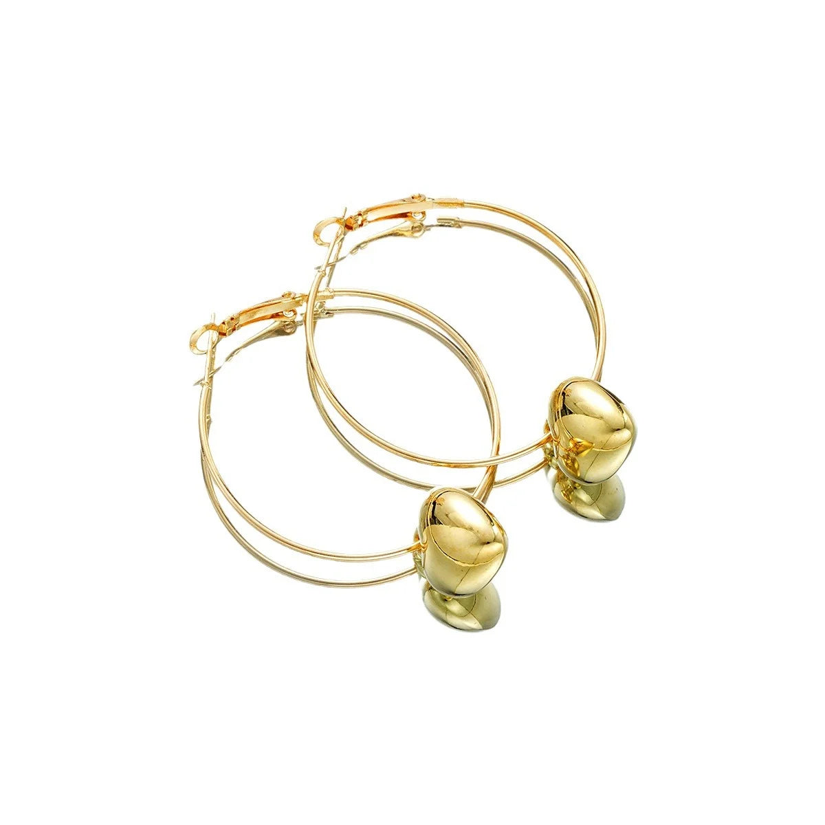 2024 Nouvelles boucles d’oreilles pendantes en forme de cœur pour femmes Mode Design de couleur d’or Exagérer Big Circle Hoops Boucle d’oreille Cadeau de bijoux coréens